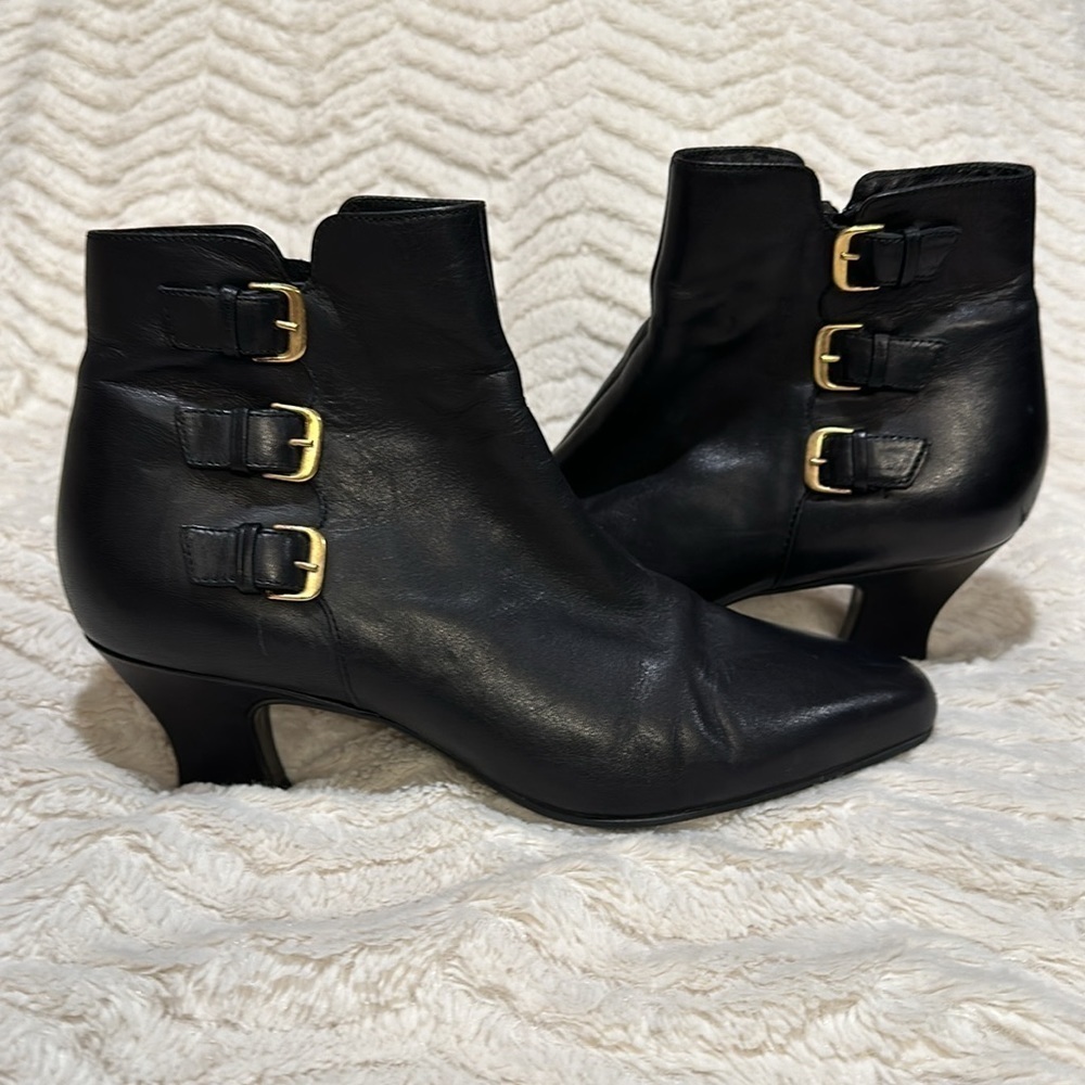 Enzo Angiolini Ladies Leather Ankle Boots, 9M